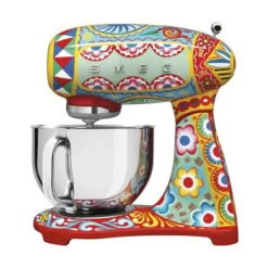 Smeg D&G Køkkenmaskine SMF03DGEU